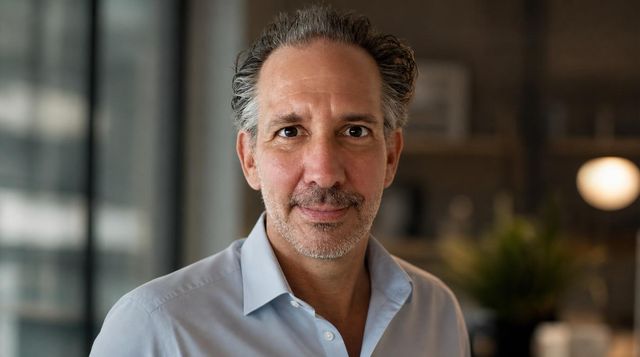 Marcus Schütter, Fractional CMO